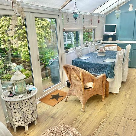 Garden Cottage - 3 Bedroom Close To Town And Beach Bournemouth Eksteriør billede