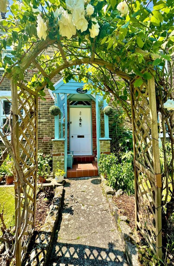 Garden Cottage - 3 Bedroom Close To Town And Beach Bournemouth Eksteriør billede
