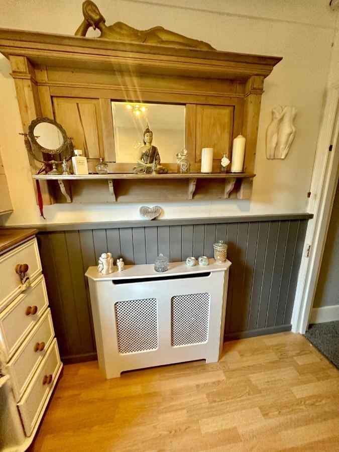 Garden Cottage - 3 Bedroom Close To Town And Beach Bournemouth Eksteriør billede